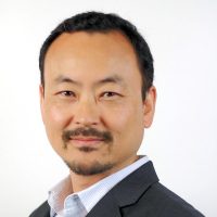 Byungku Lee