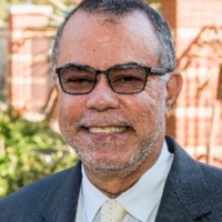 Dr. Anwar Salimi