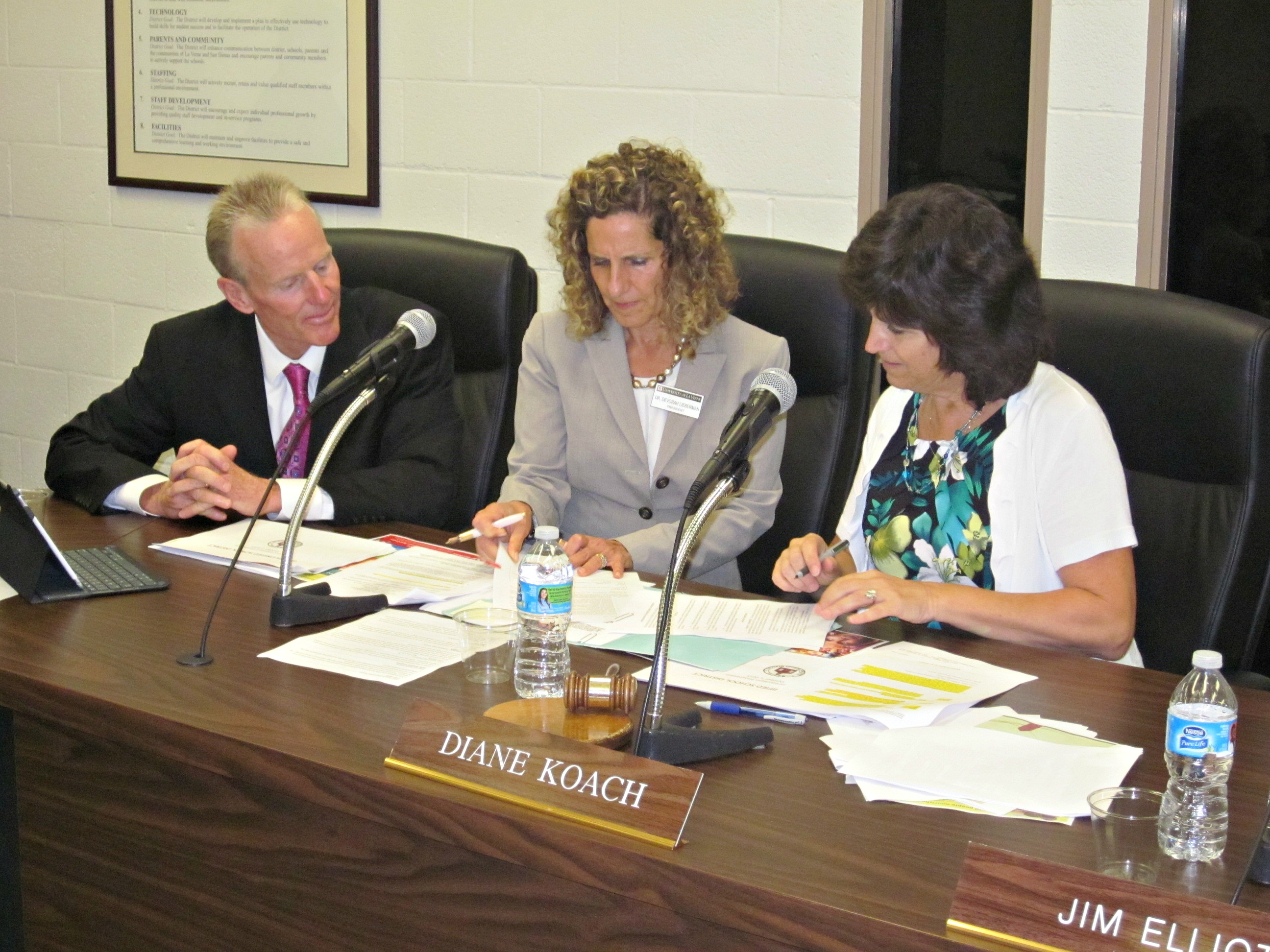 La Verne, Bonita Unified Sign Higher Education Pipeline Agreement