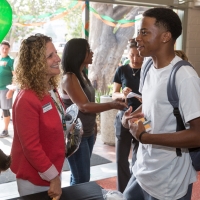 President Devorah Lieberman welcomes students on Move-In Day.