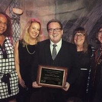 Alumni Robert Lewis Named Director of the Year by the California School Nutrition Association