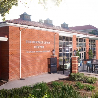 New Lewis Center Faculty Research Fellowship Expands Wellness Co-Learning Opportunities Within Community