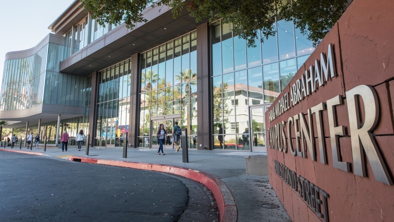 University of La Verne Resumes On Campus Operations