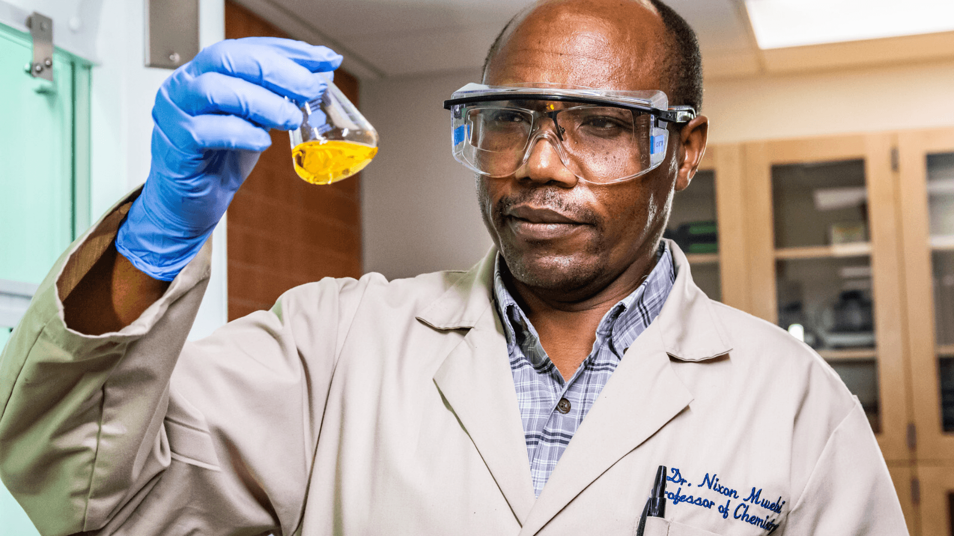 Nixon Mwebi in the new chemistry lab